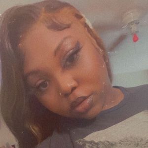 Meet your Posher, Smiley